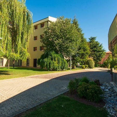 Hotel Castello Artemide Congressi Castel San Pietro Terme Kültér fotó