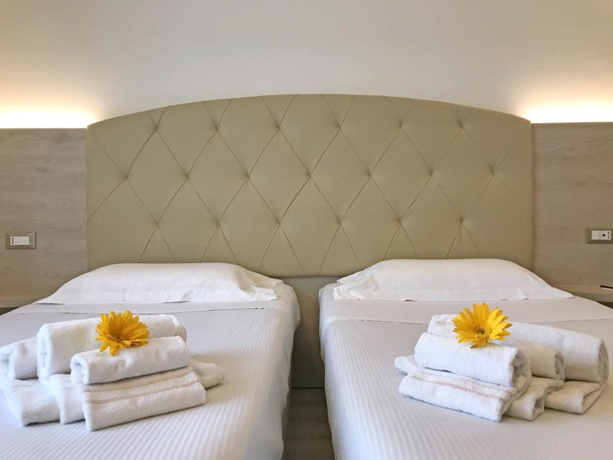 Hotel Castello Artemide Congressi Castel San Pietro Terme Kültér fotó